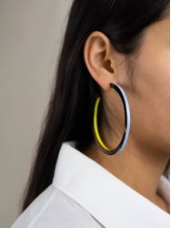 Yellow blue Trace hoop earrings