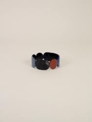 Bracelet 25 Totem en corne noire et laque Bleu