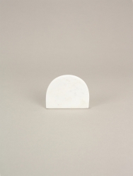 Photophore oval en marbre blanc