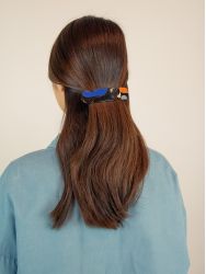 Barrette Nymphe en corne blonde et laque Bleue