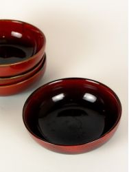 Set of 4 Hoa Bien red ceramic shallow bowls