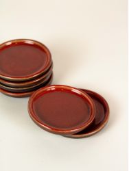 Set of 6 small Hoa Bien red ceramic plates