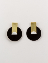 Image descriptive pour la catégorie : Earrings